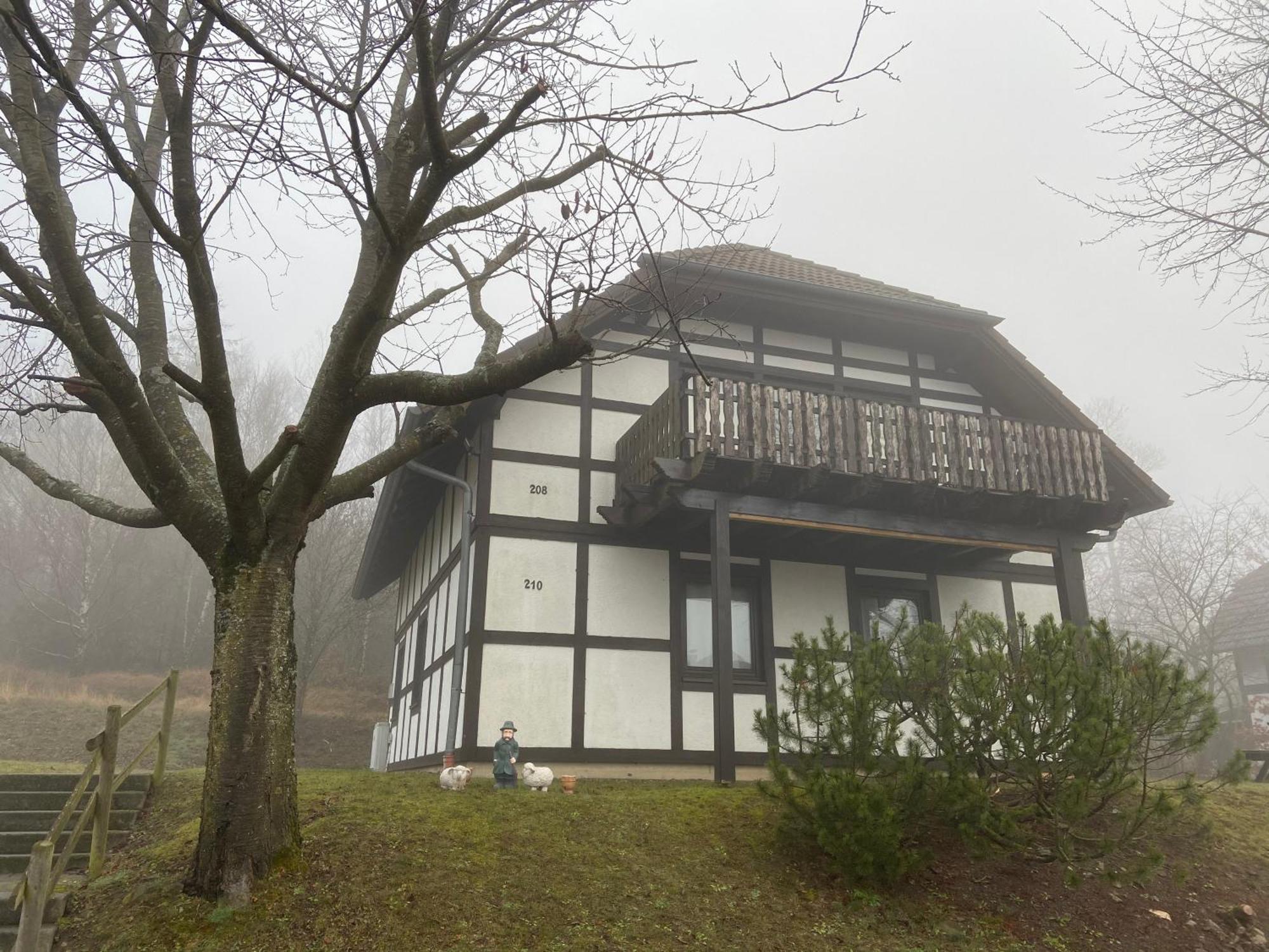 Ferienwohnung Lix Direkt Am Waldrand Frankenau Exteriör bild